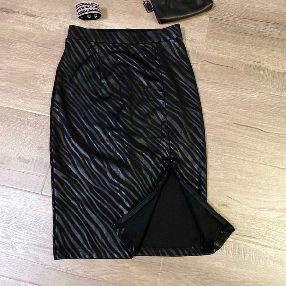 Sexy animal print pencil skirt - Picture 2 of 3